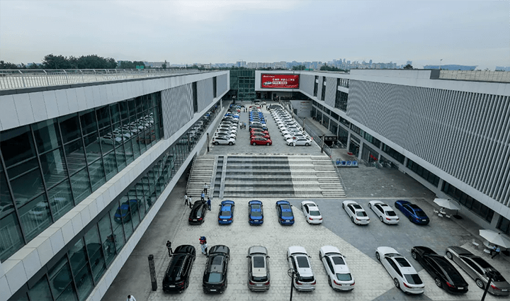 携手共建，诚信致远 查博士与成都锦和共筑二手车市场透明新生态